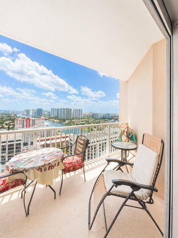 1985 S Ocean Drive Phc, Hallandale Beach, FL 33009