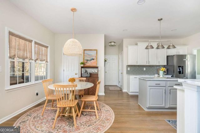 210 Glenhaven Way, Woodstock, GA 30188