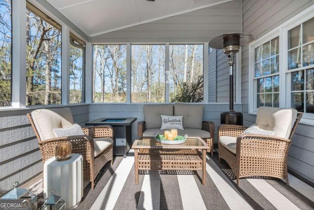 210 Glenhaven Way, Woodstock, GA 30188