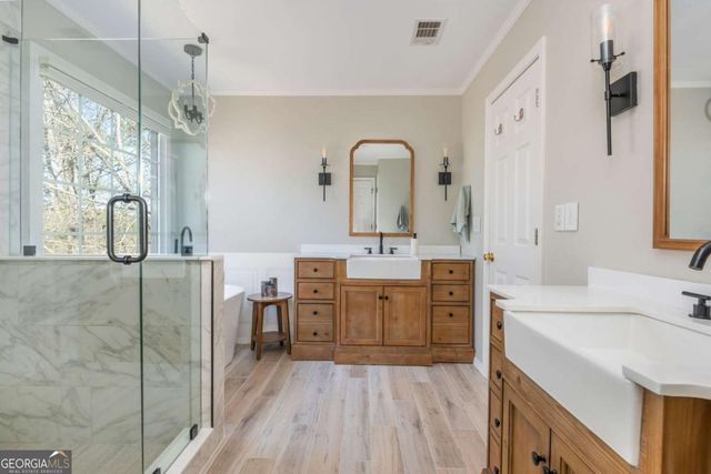 210 Glenhaven Way, Woodstock, GA 30188