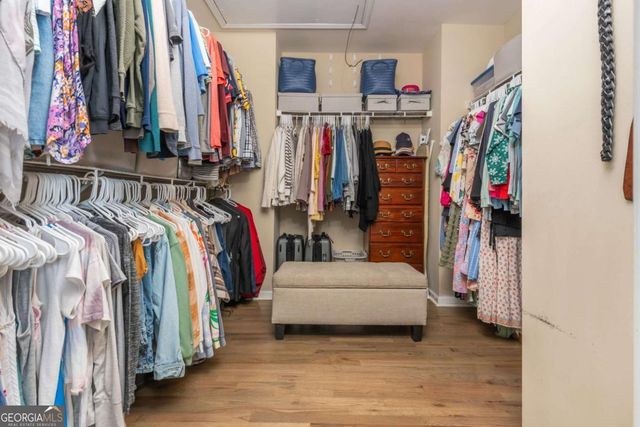 210 Glenhaven Way, Woodstock, GA 30188