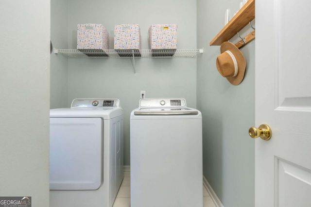 210 Glenhaven Way, Woodstock, GA 30188