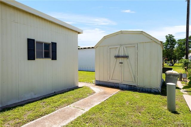 411 Palmetto Palm Street, Alamo, TX 78516