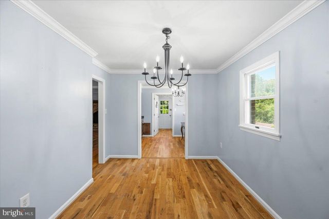 305 N RED HILL RD, Martinsburg, WV 25401