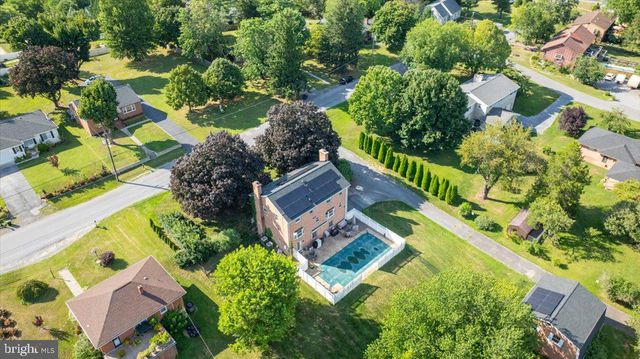 305 N RED HILL RD, Martinsburg, WV 25401