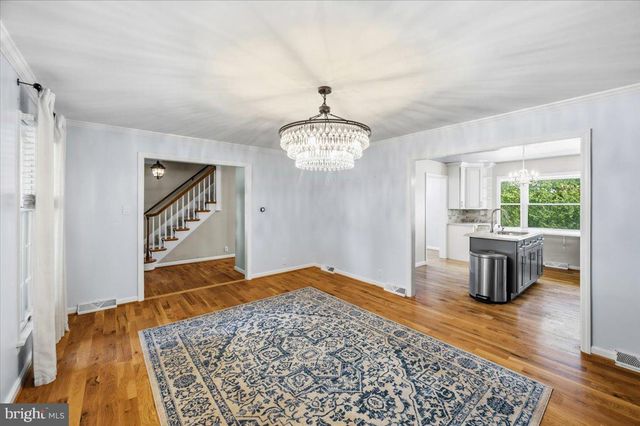305 N RED HILL RD, Martinsburg, WV 25401