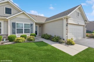 13818 Golden Grove Avenue, Dyer, IN 46311