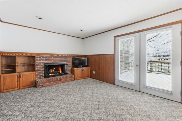 2424 N Berthaud Road, New Haven, IN 46774