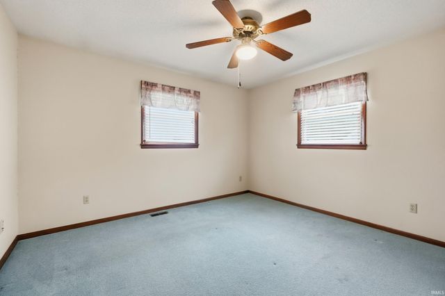 2424 N Berthaud Road, New Haven, IN 46774