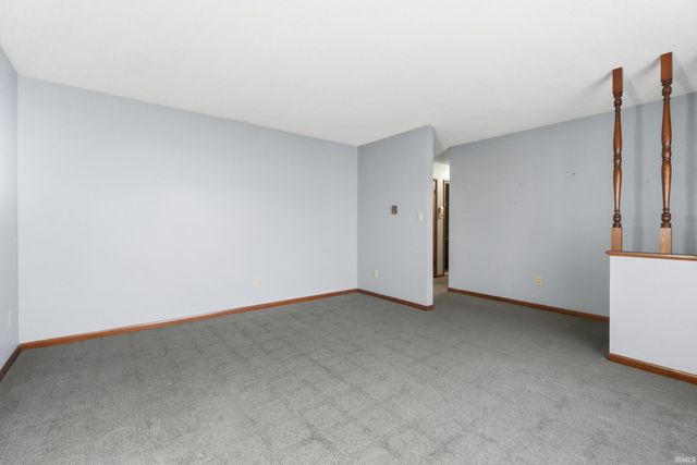 2424 N Berthaud Road, New Haven, IN 46774