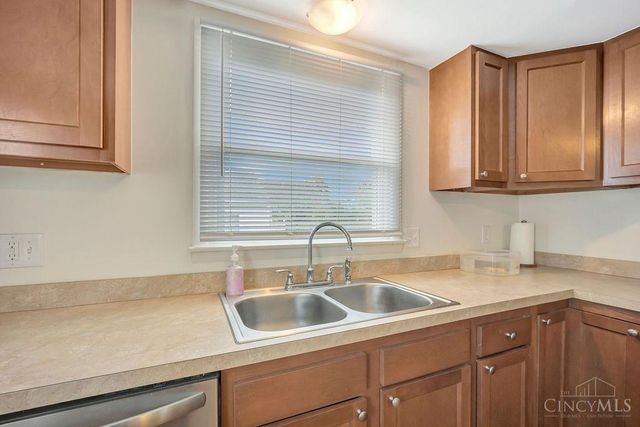 941 Tiffin Ave, Hamilton, OH 45015