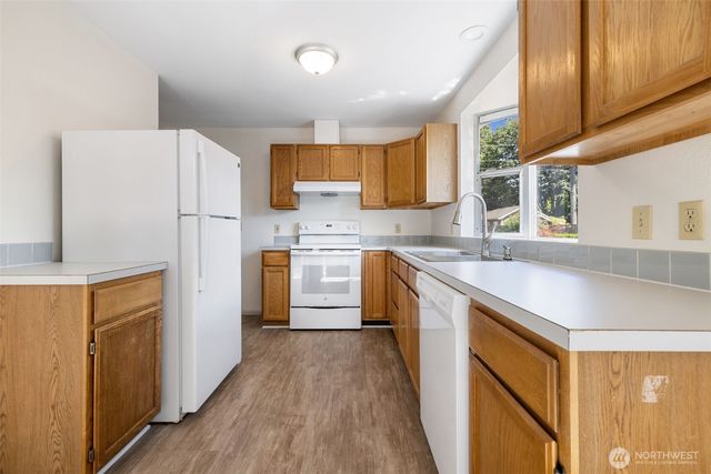 5210 S Steele Street, Tacoma, WA 98409