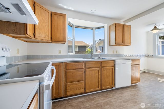 5210 S Steele Street, Tacoma, WA 98409