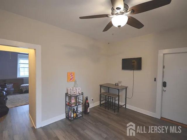 405 N Washington Avenue 1, Dunellen, NJ 08812