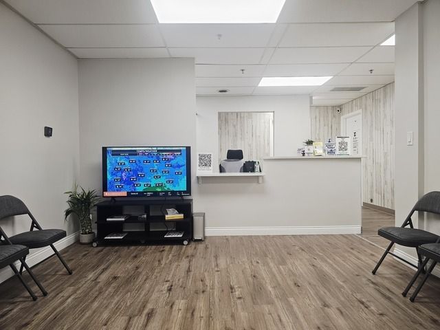 10540 W Cermak Road 2, Westchester, IL 60154