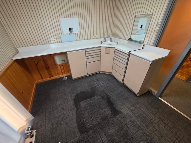 10540 W Cermak Road 2, Westchester, IL 60154