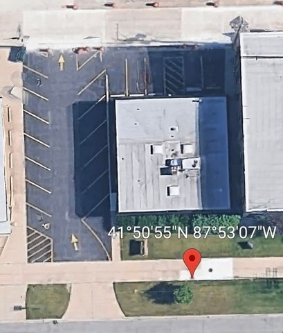 10540 W Cermak Road 2, Westchester, IL 60154