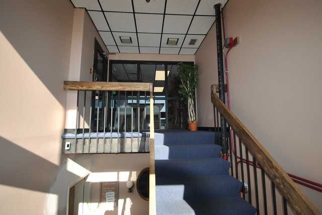 10540 W Cermak Road 2, Westchester, IL 60154