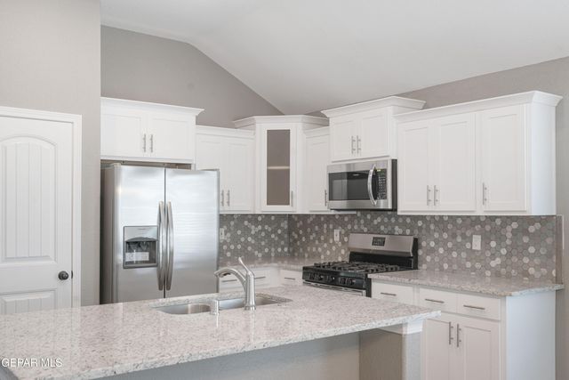 13837 Victory Sky Avenue, El Paso, TX 79928