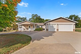 1968 Geneva Hills Road, Muscatine, IA 52761