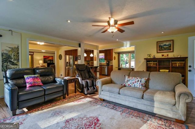 104 Goddard Road, Athens, GA 30607