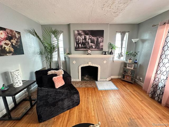 14901 Terry Street, Detroit, MI 48227