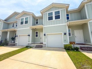 9502 Nature Creek Cir, Pensacola, FL 32526