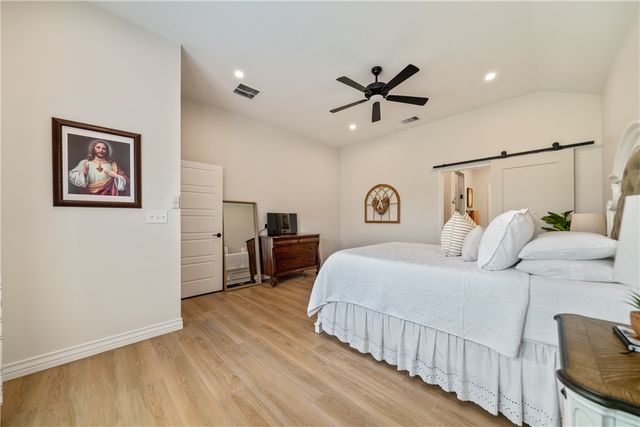 101 Webb St, Odem, TX 78370