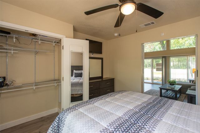 6120 Payne Road, Log Cabin, TX 75148