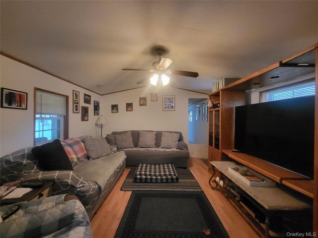7 Old Greenfield Road, Woodridge, NY 12789
