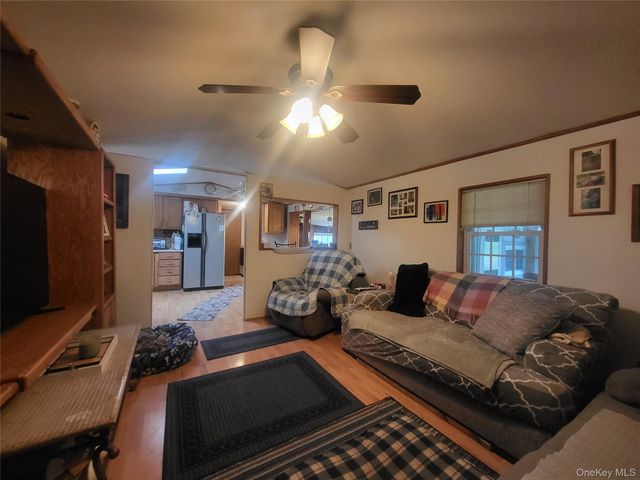 7 Old Greenfield Road, Woodridge, NY 12789