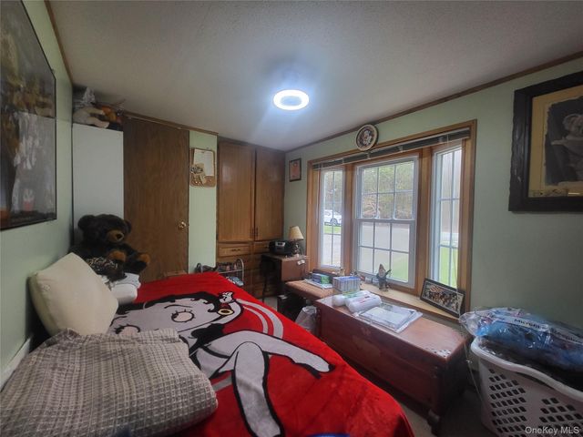7 Old Greenfield Road, Woodridge, NY 12789