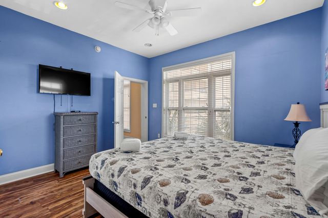 213 76th Avenue C, Myrtle Beach, SC 29572