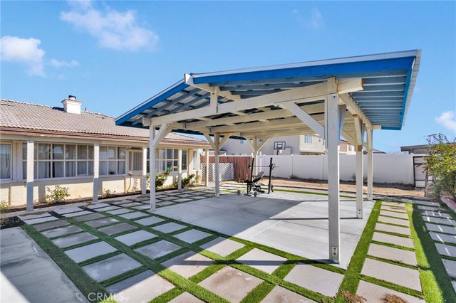 14587 Mulberry Street, Hesperia, CA 92345