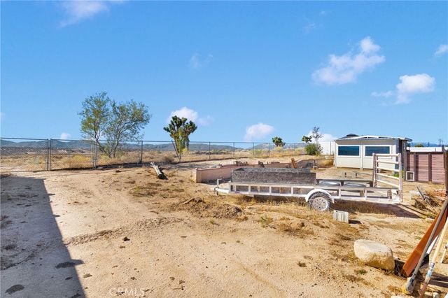 14587 Mulberry Street, Hesperia, CA 92345