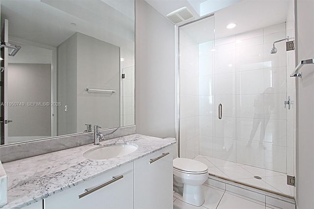 500 Brickell Ave 4110, Miami, FL 33131