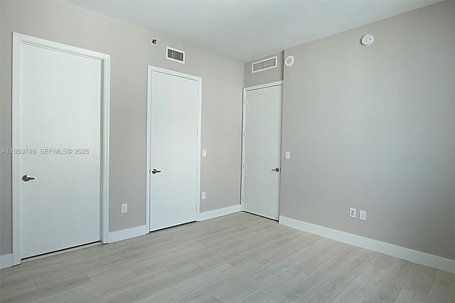 500 Brickell Ave 4110, Miami, FL 33131