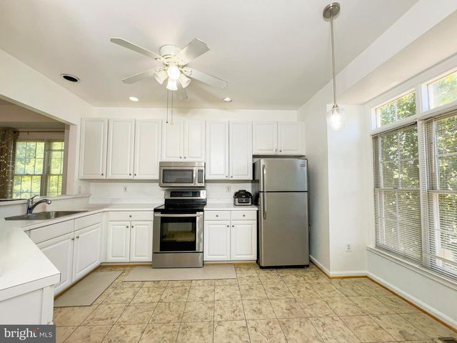 7822 QUILL POINT DR, Bowie, MD 20720