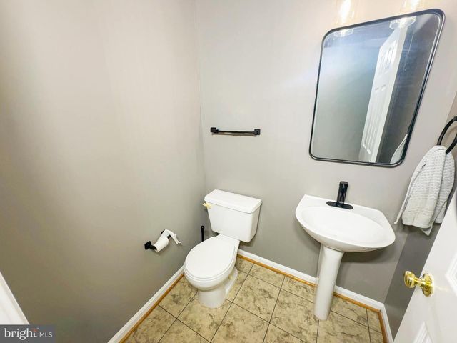 7822 QUILL POINT DR, Bowie, MD 20720