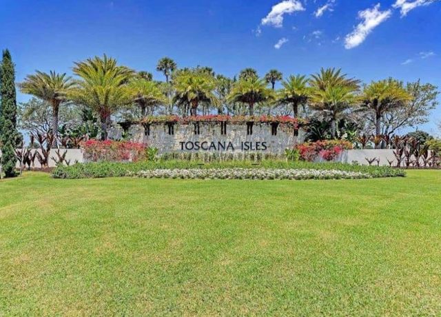 288 TOSCAVILLA BOULEVARD, Nokomis, FL 34275