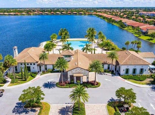 288 TOSCAVILLA BOULEVARD, Nokomis, FL 34275