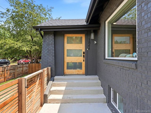 1844 W 39th Avenue, Denver, CO 80211