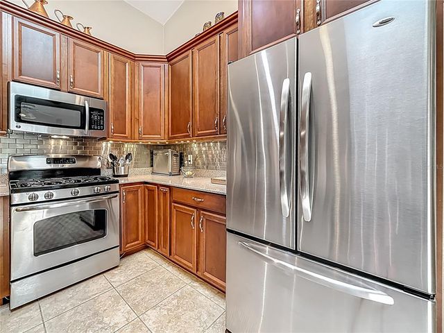 5323 73RD STREET N, St Petersburg, FL 33709