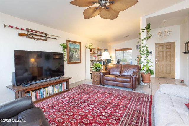 11618 N Flat Iron Drive, Tucson, AZ 85737
