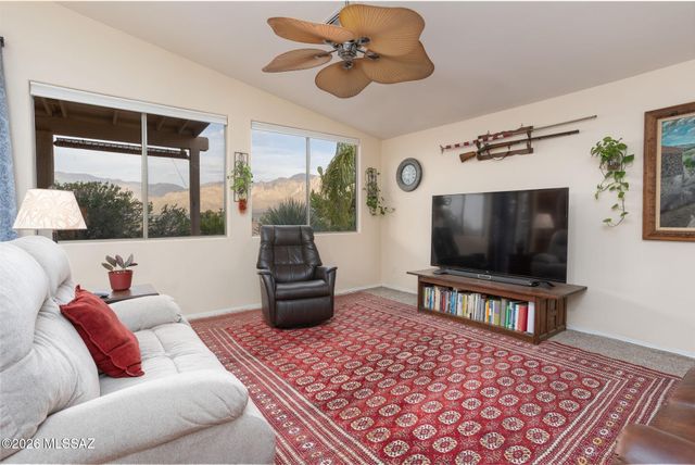 11618 N Flat Iron Drive, Tucson, AZ 85737