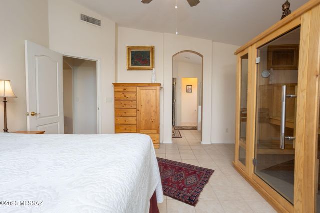11618 N Flat Iron Drive, Tucson, AZ 85737