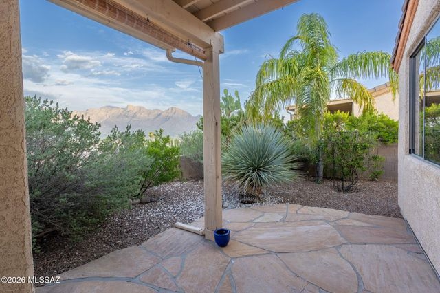 11618 N Flat Iron Drive, Tucson, AZ 85737