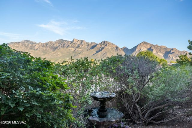 11618 N Flat Iron Drive, Tucson, AZ 85737