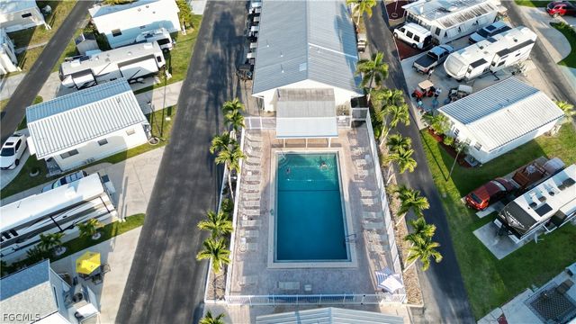 11531 Papershell DR, Fort Myers, FL 33908