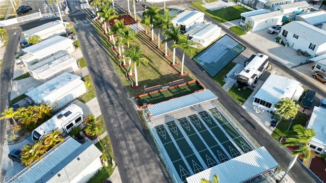 11531 Papershell DR, Fort Myers, FL 33908